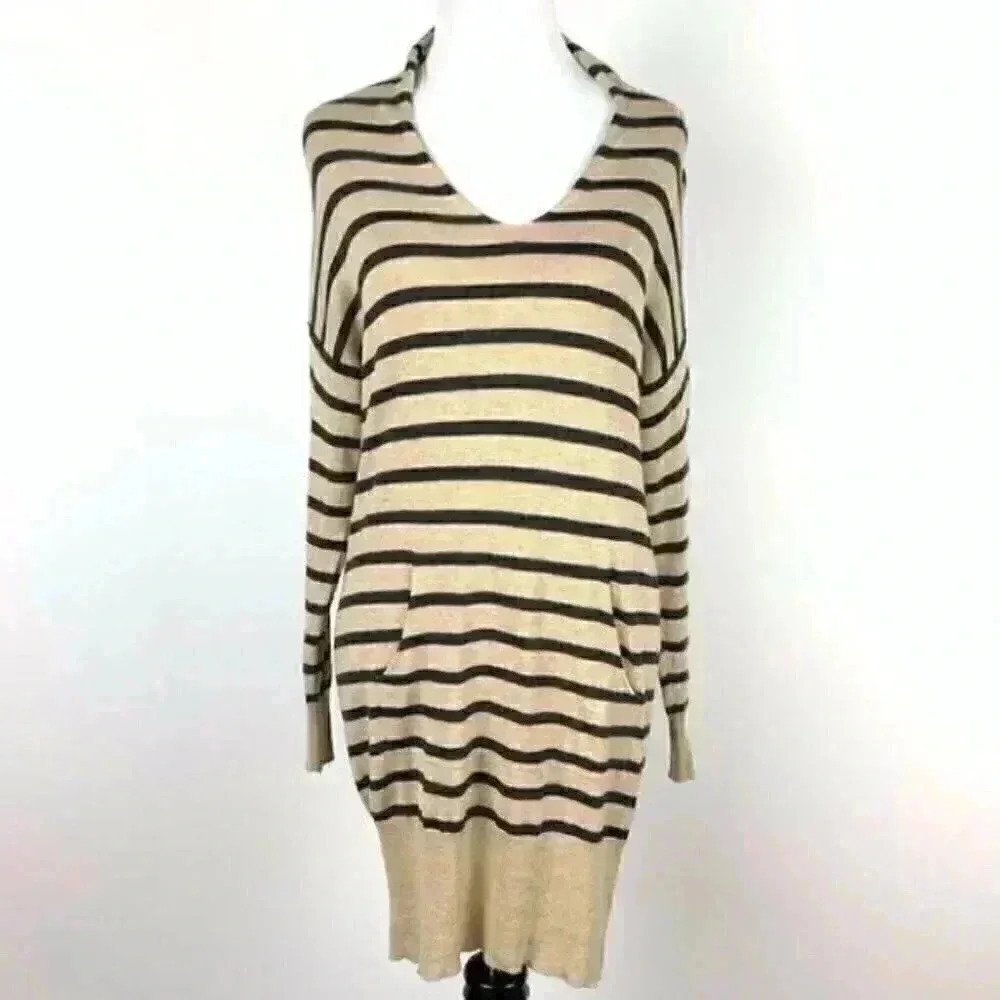 Max studio sweater sz XS tan gray striped hooded